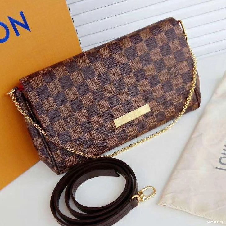 WIS MM Vuitton Louis Favorite 0725